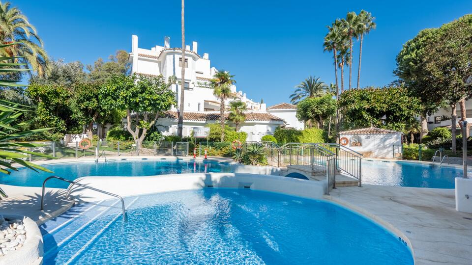 Beautiful apartment next to one of the best beaches in Marbella