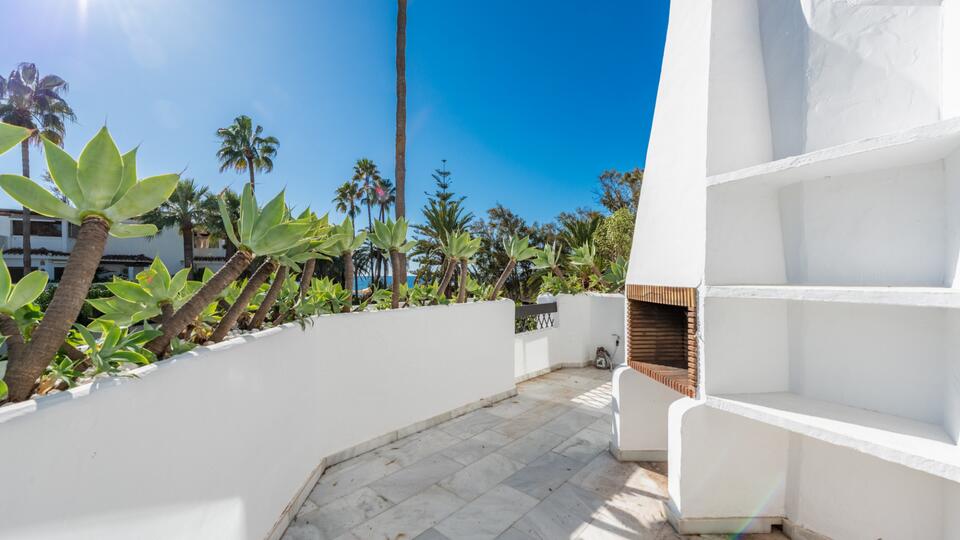 Beautiful apartment next to one of the best beaches in Marbella