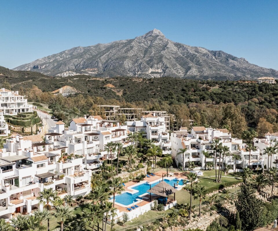 Charming apartment fully refurbished in the golf valley in Nueva Andalucía