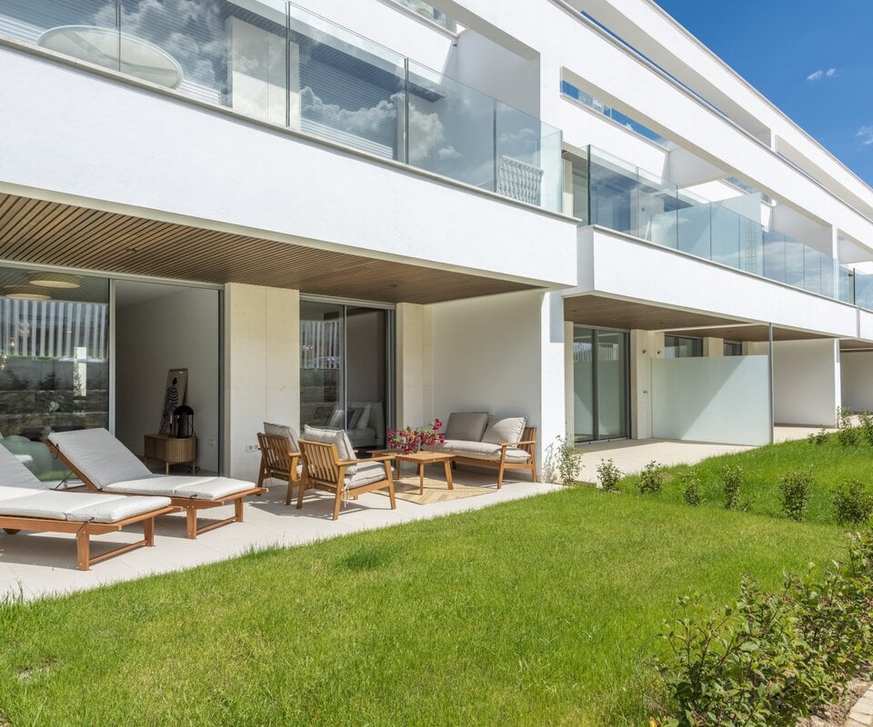 Brand new garden apartment steps from the beach in Estrella del Mar